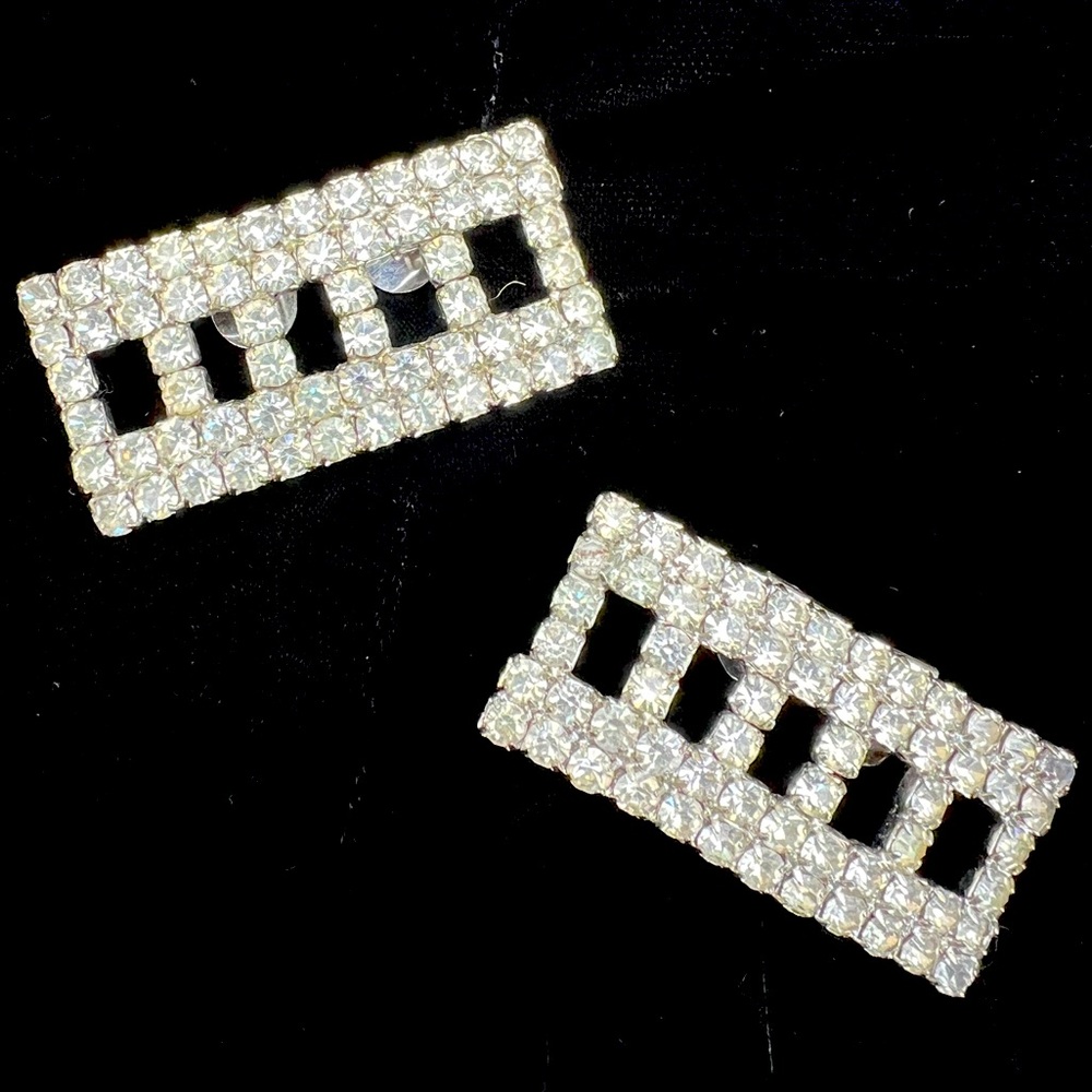 VINTAGE RHINESTONE SHOE CLIPS